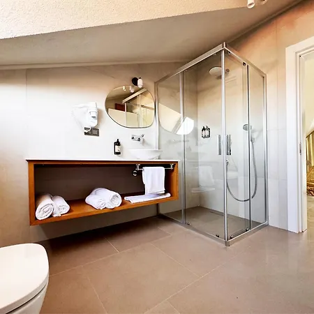 Kantarli Ξενοδοχείο *